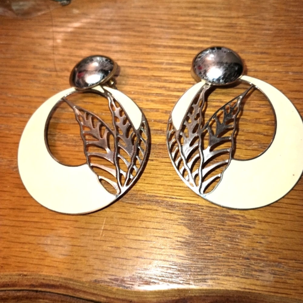 1980s Elegant Cream and Silver Leaf Earrings. I am the original owner!